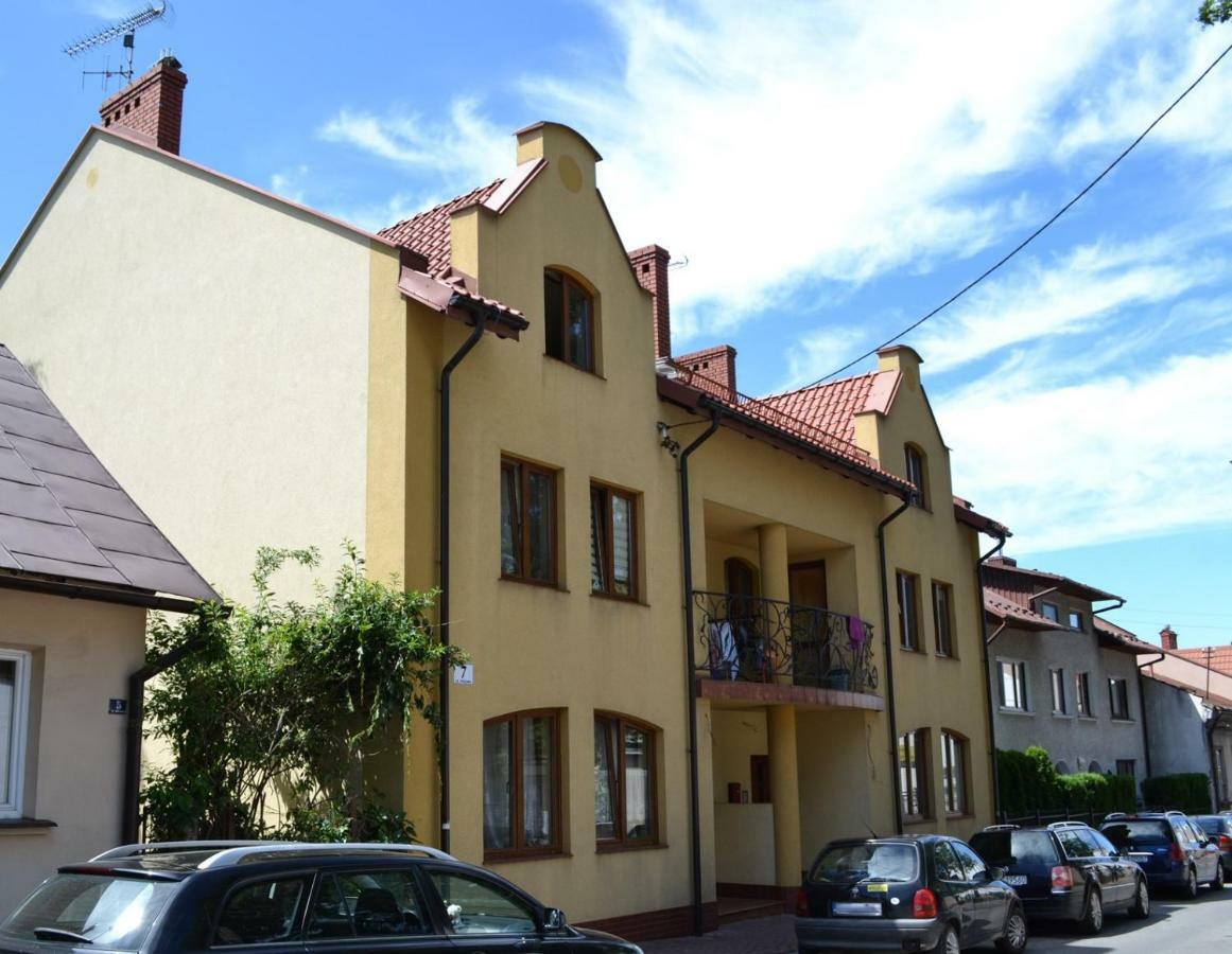 Mini Apartament Łańcut Buitenkant foto
